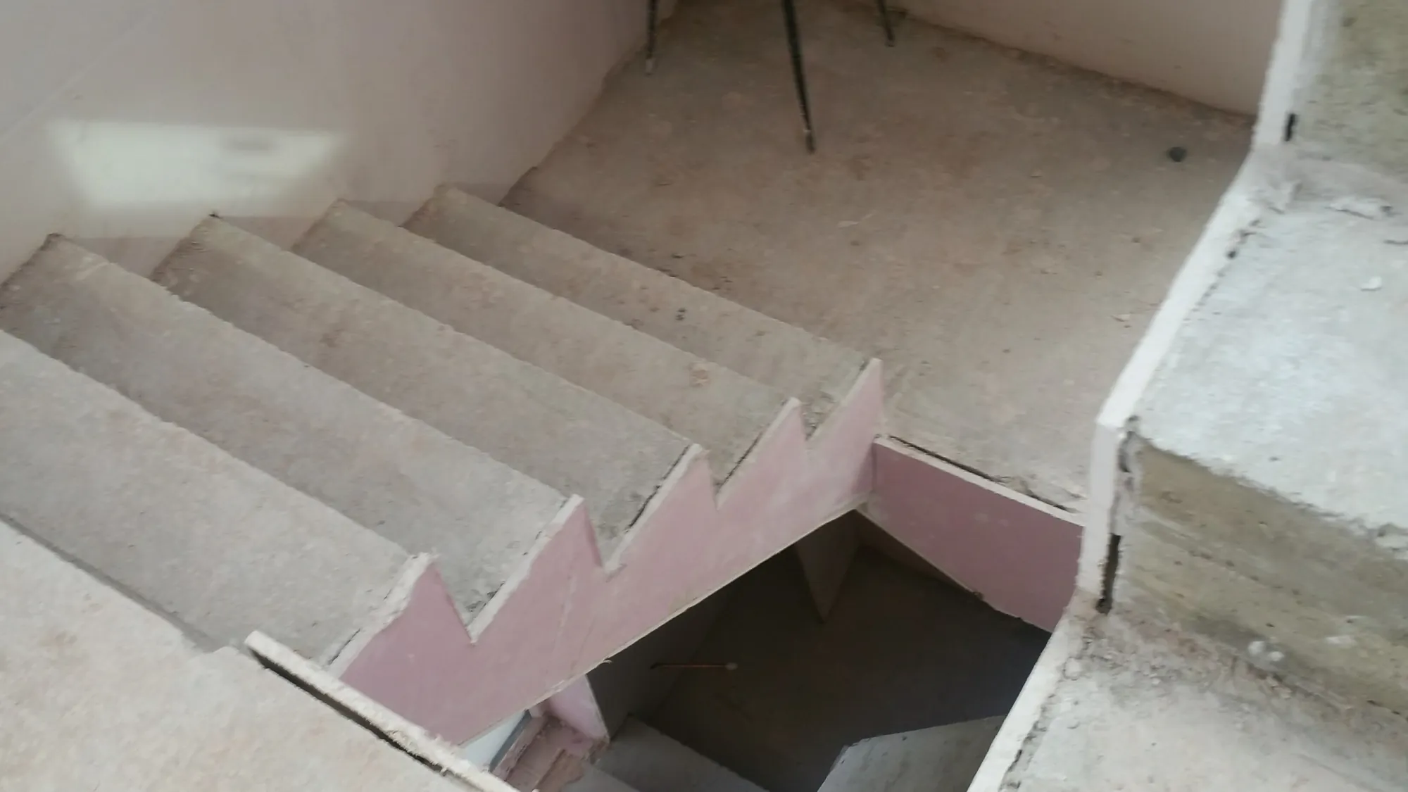 The finished concrete staircase